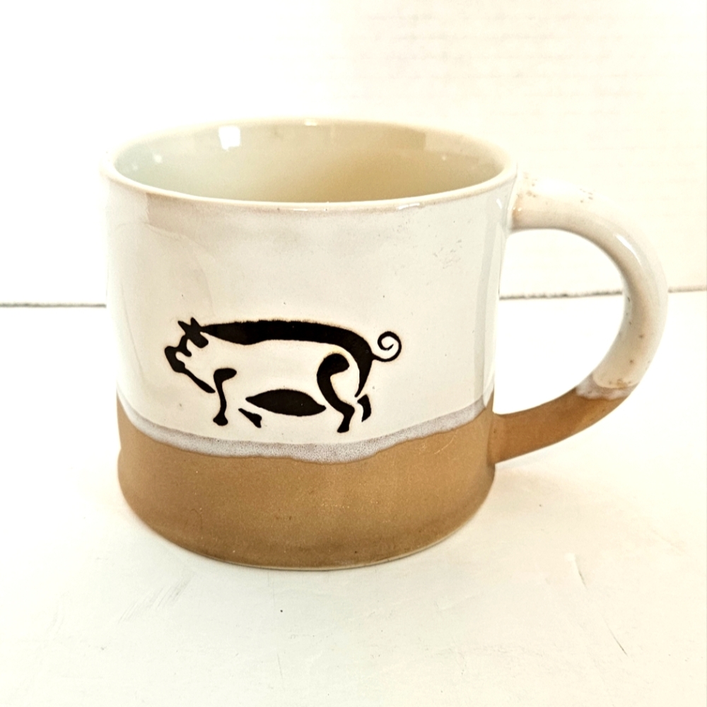 White and Tan Pig Design Pottery Coffee / Tea Mug